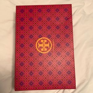 Tory Burch Scallop Wedge Flip Flop- Satin Size 8